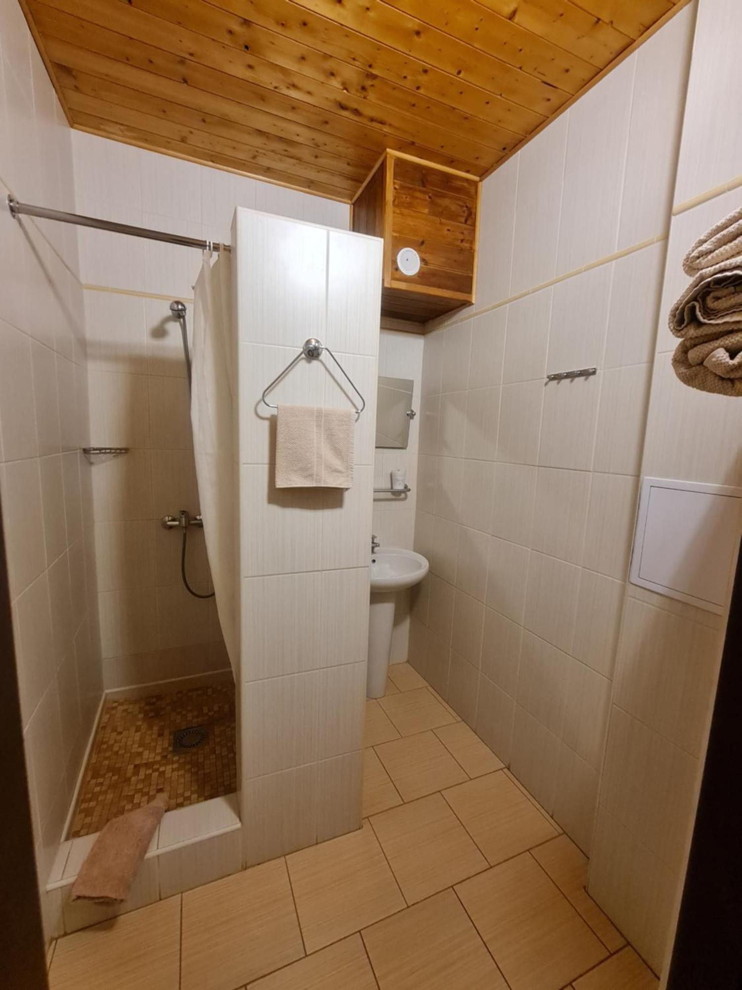 Garni Hotel Asas*** Most Eksteriør billede